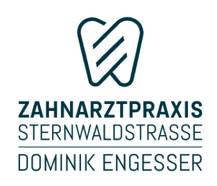 Logo mit stilisiertem Zahn und Text: "Zahnarztpraxis Sternwaldstrasse Dominik Engesser".